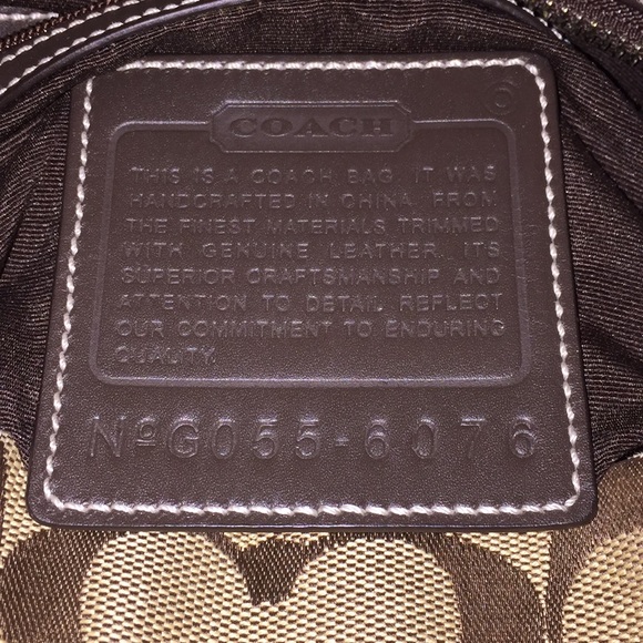 COACH PURSE - Picture 4 of 8